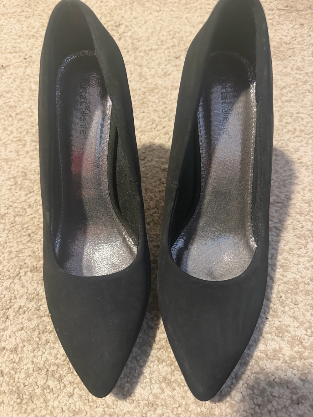 Torta caliente Black Pointed-Toe Suede Pumps heels sz 8 luxury formal party